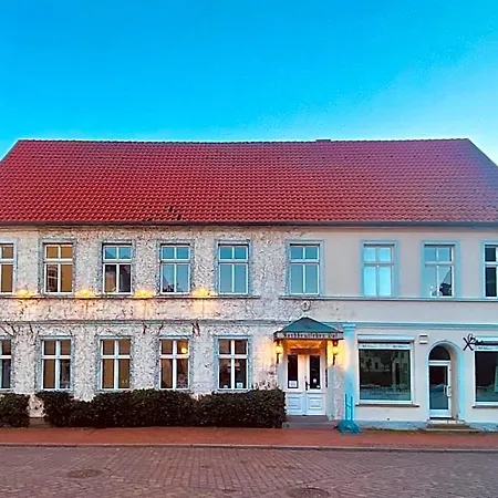 Mini-hôtel Norddeutscher Hof - Kutscherstation Usedom Town